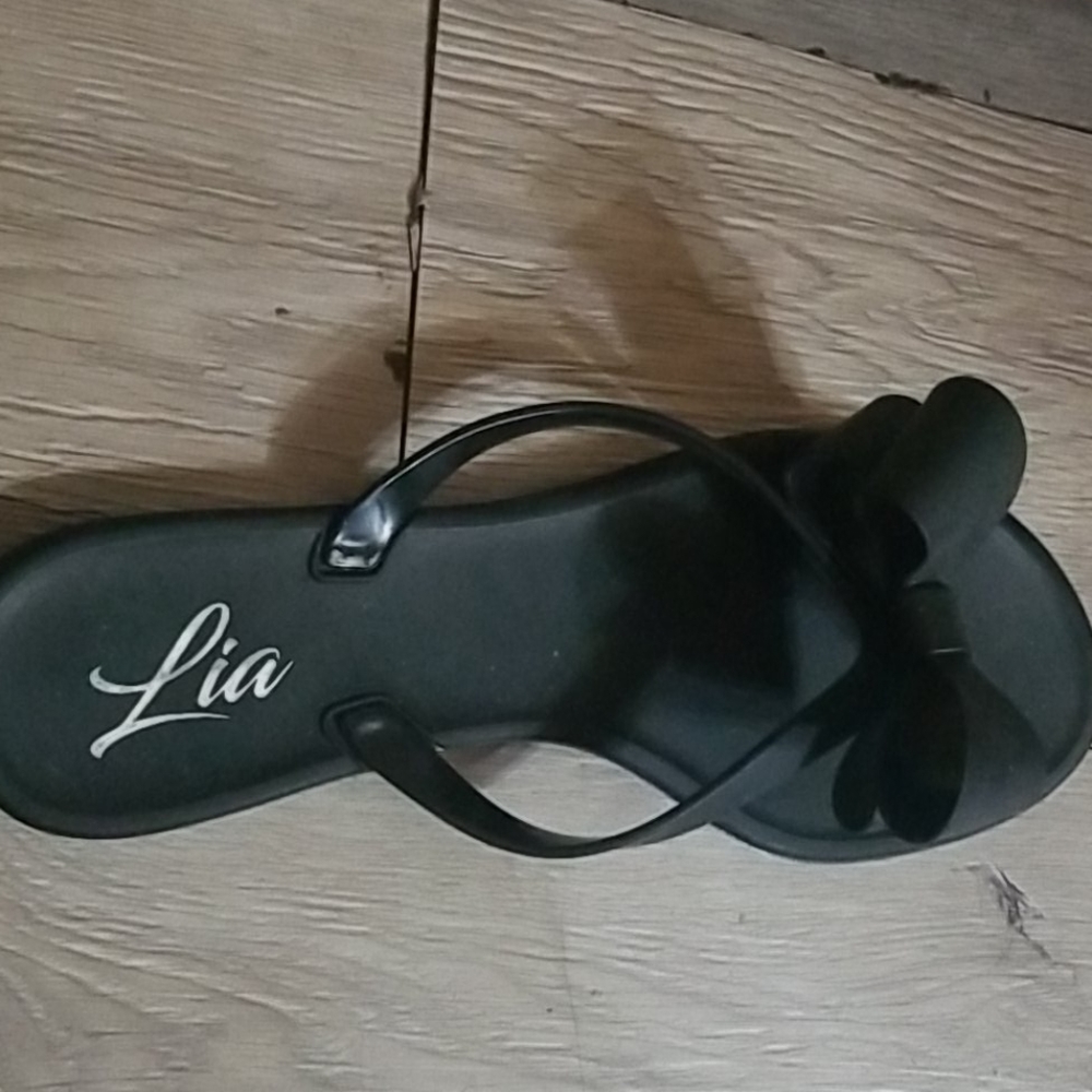 Shoes - Picture 2 of 2